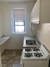 1148 Commonwealth Ave in Boston, MA - Foto de edificio - Building Photo