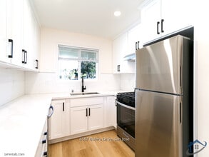 4587 Bolero Dr in San Jose, CA - Foto de edificio - Building Photo