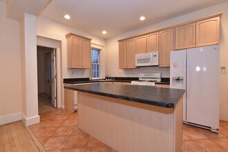 2729 Connecticut Ave NW in Washington, DC - Building Photo - Building Photo