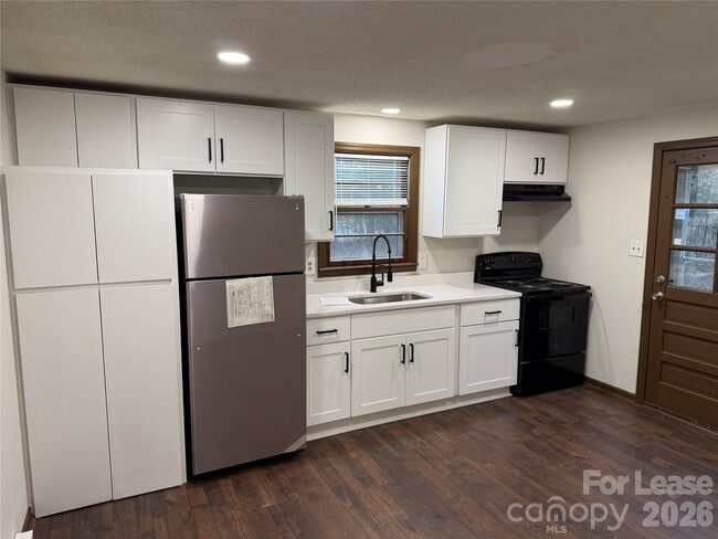 526 Everette St in Monroe, NC - Building Photo - Building Photo