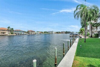 1198 Hillsboro Mile in Hillsboro Beach, FL - Building Photo - Building Photo