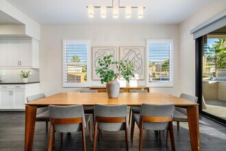 74425 Zeppelin Dr in Palm Desert, CA - Building Photo - Building Photo