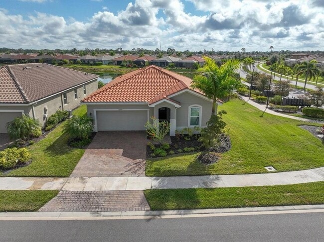 20440 Revival Ln in Venice, FL - Building Photo - Building Photo
