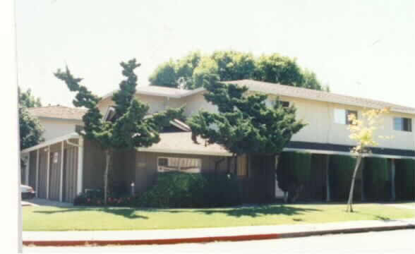 2127 Sahara Way in Santa Clara, CA - Building Photo - Building Photo