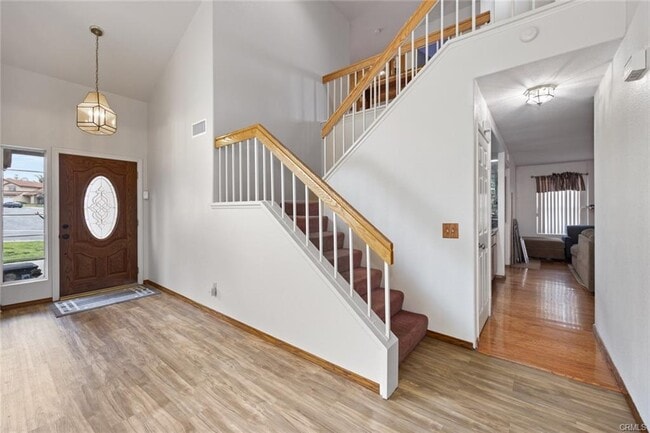 21330 Dickinson Rd in Moreno Valley, CA - Foto de edificio - Building Photo