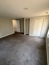 11 Sollers Point Rd in Dundalk, MD - Building Photo - Building Photo