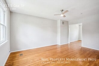 813 S Oak St in Arlington, VA - Building Photo - Building Photo