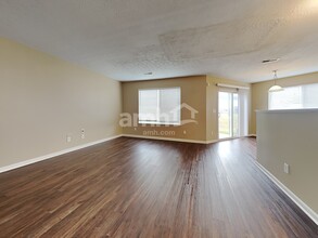 6580 Riverview Ave in Middletown, OH - Building Photo - Building Photo