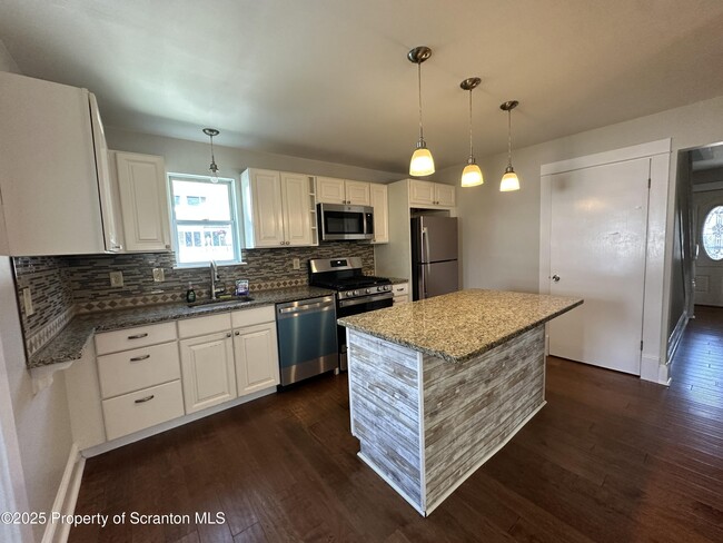 119 Hill St in Jessup, PA - Building Photo - Building Photo