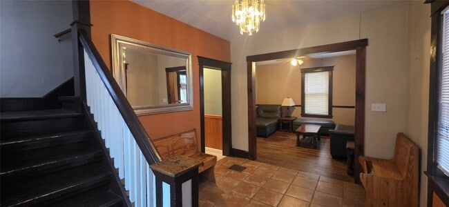 63 Crocker Ave in Johnson City, NY - Building Photo - Building Photo