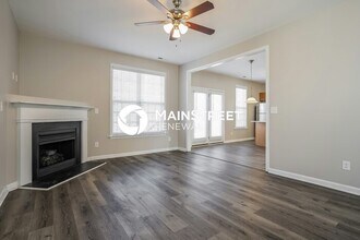 104 Haywood Ln in Clayton, NC - Building Photo - Building Photo