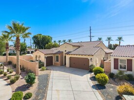 51726 Via Santero in La Quinta, CA - Building Photo