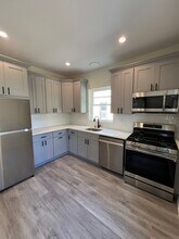 37 Woodland St-Unit -1 in New Haven, CT - Building Photo - Building Photo