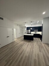 26 NW 31st St, Unit A3 in Miami, FL - Building Photo - Building Photo