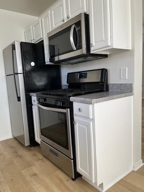 14320 Condon Ave in Lawndale, CA - Building Photo - Building Photo