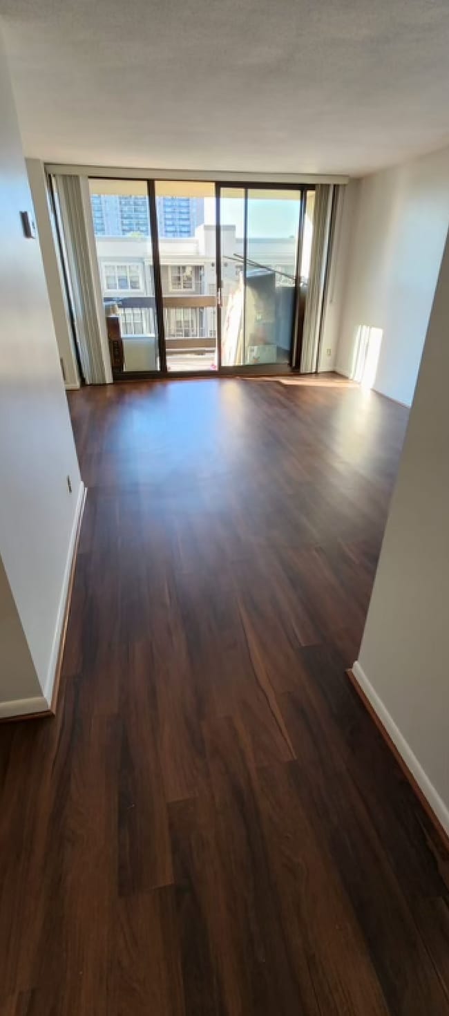 5505 Seminary Rd, Unit #409N in Falls Church, VA - Building Photo - Building Photo