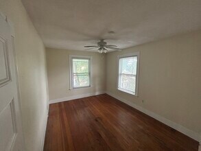 27 Albion St, Unit 1 in Somerville, MA - Foto de edificio - Building Photo