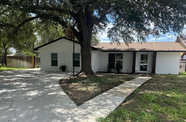 property at 304 Richmond Ct