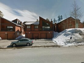 87 Lakeview Blvd, Unit Unit D in Mammoth Lakes, CA - Building Photo