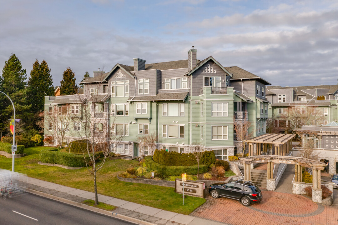 Sandringham in White Rock, BC - Building Photo