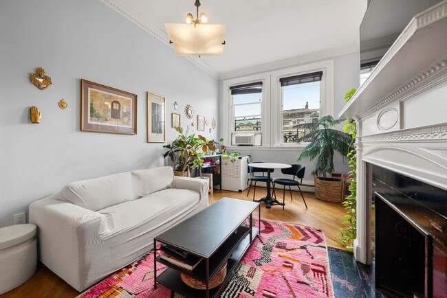 165 Beacon St in Boston, MA - Building Photo - Building Photo
