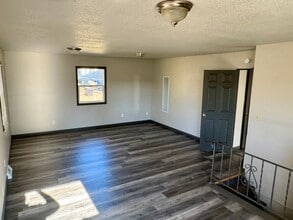 1225 13th St SE in St. Cloud, MN - Foto de edificio - Building Photo