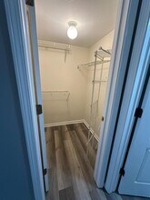 17 Willow Pkwy in Buffalo Grove, IL - Building Photo - Building Photo