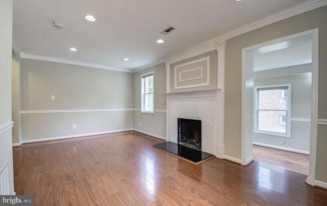 1116 44th Pl SE in Washington, DC - Building Photo - Building Photo