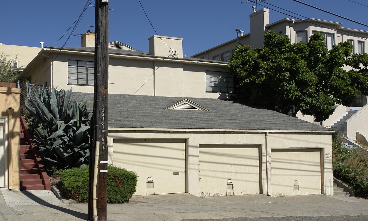 837-839 York St in Oakland, CA - Foto de edificio