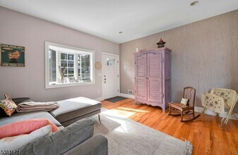 921 Broadway in Norwood, NJ - Building Photo - Building Photo