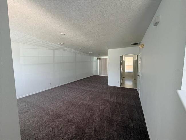 642 Captiva Cir in Kissimmee, FL - Building Photo - Building Photo