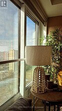 9-2129 Mabelle Ave in Toronto, ON - Building Photo - Building Photo