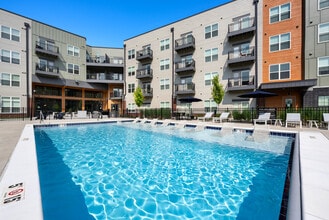 The Banks in La Porte, IN - Foto de edificio - Building Photo