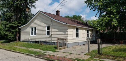 4023 Valley Rd in Cleveland, OH - Building Photo - Building Photo