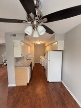 1593 Cornell Pl in Hoffman Estates, IL - Building Photo - Building Photo