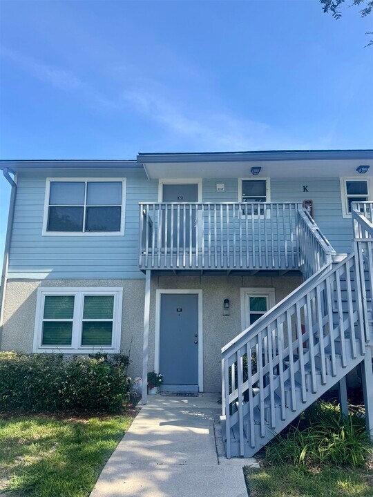 700 W Pope Rd in St. Augustine, FL - Building Photo