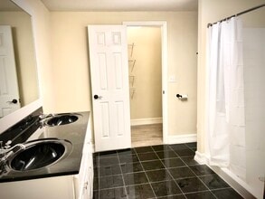 1185 Johnson Rd, Unit Johnson Studio in Chickamauga, GA - Building Photo - Building Photo