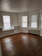 261 N Ballston Ave, Unit #1 in Scotia, NY - Building Photo - Building Photo