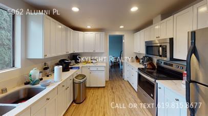 5062 Alumni Pl in San Diego, CA - Building Photo - Building Photo