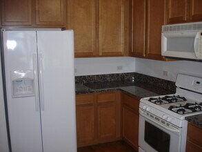 1600 S Prairie Ave, Unit 1805 in Chicago, IL - Building Photo - Building Photo