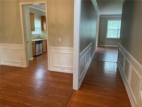 807 Slope Creek Way in Canton, GA - Building Photo - Building Photo