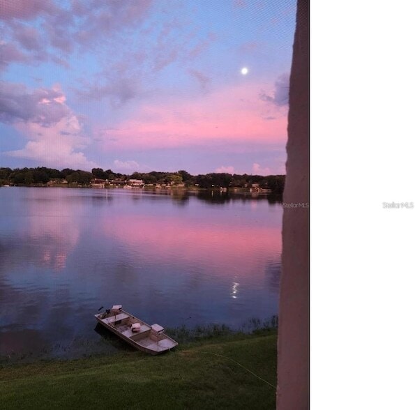 524 Orange Dr, Unit 22 in Altamonte Springs, FL - Foto de edificio - Building Photo