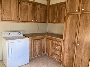 1354 Jasmine Way in Hemet, CA - Building Photo - Building Photo