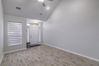 4001 Birdwatch Loop in Pflugerville, TX - Building Photo - Building Photo