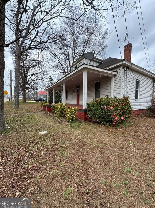392 S Cherokee Rd in Social Circle, GA - Building Photo - Building Photo