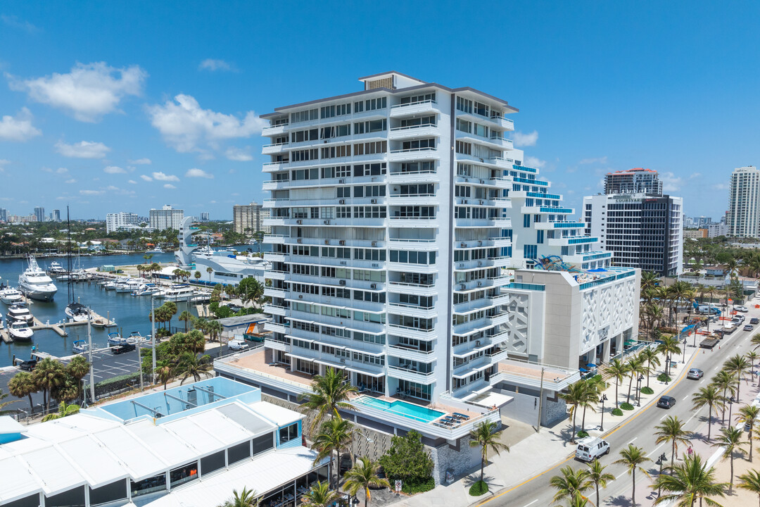 The Illini Condominium in Fort Lauderdale, FL - Building Photo