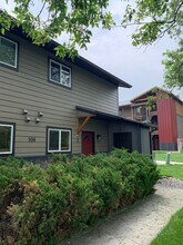 104 Mission Ct in Missoula, MT - Building Photo - Building Photo