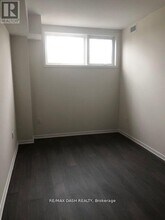 1130-1130 Briar Hill Ave in Toronto, ON - Building Photo - Building Photo