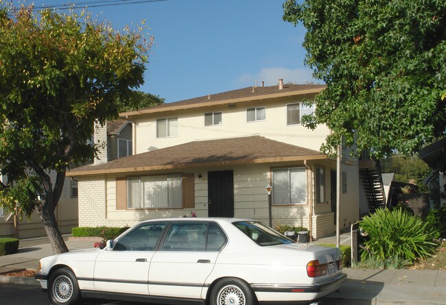 193 N Murphy Ave in Sunnyvale, CA - Building Photo - Building Photo