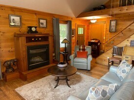 119 Glenview Ln in Blairsville, GA - Building Photo